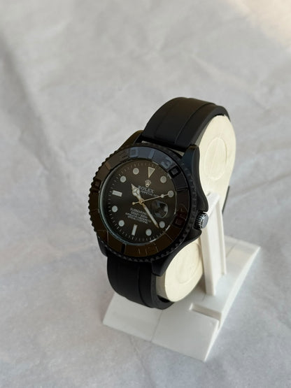 Rolex Oyster Perpetual Date Submariner – Luxury Dive Watch